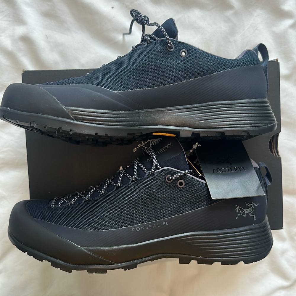 Arc'teryx Konseal FL 2 gortex